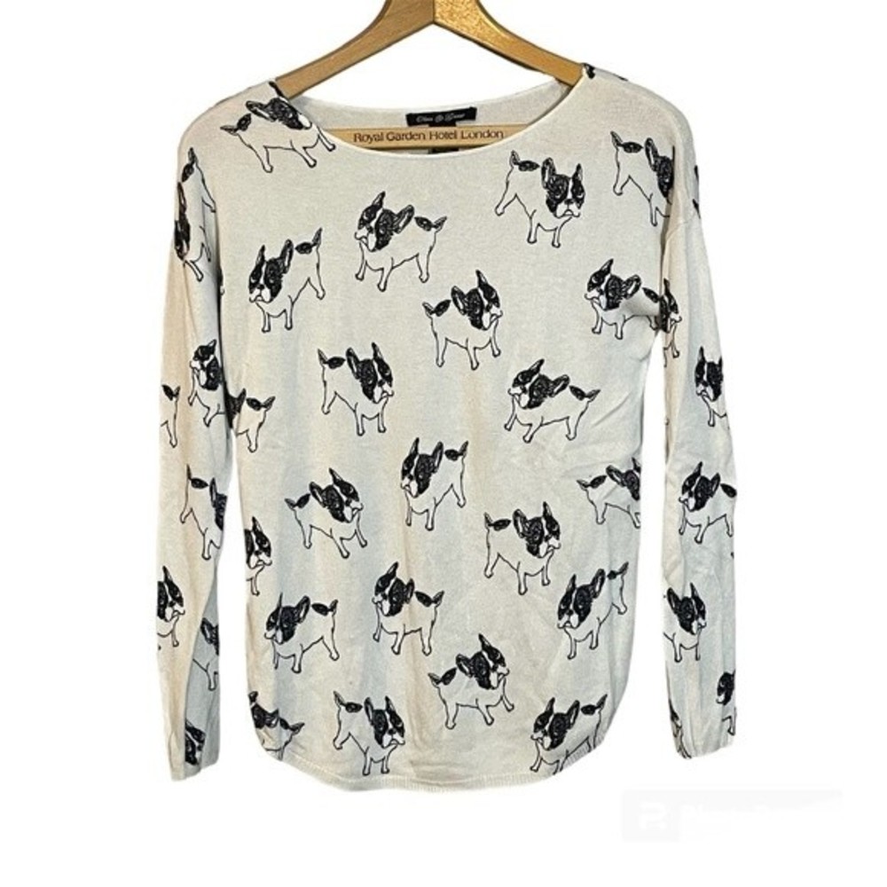 Olivia & Grace French Bulldog lightweight cashmere blend sweater. Women’s S